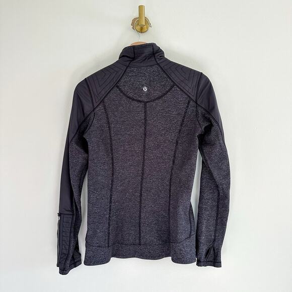 Lululemon Rebel Runner Jacket in Black / Wee Stripe Black Heathered Black 4 - Picture 5 of 15